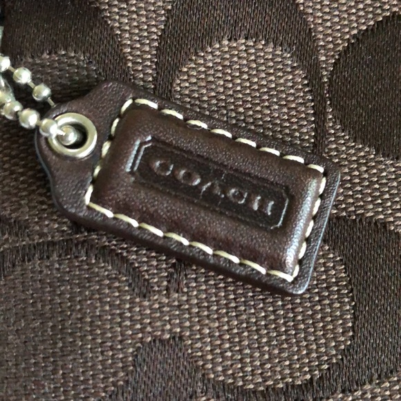 NWOT Coach wristlet - Picture 2 of 5